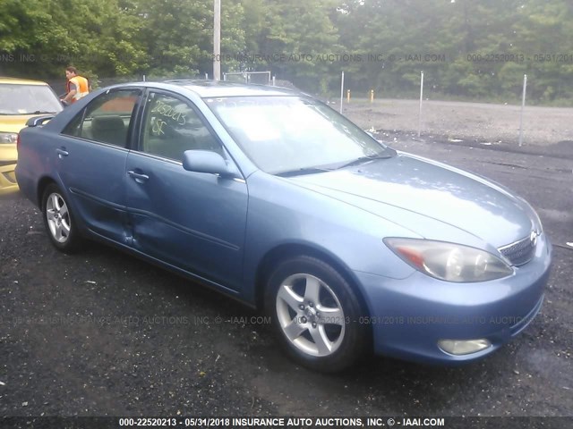 4T1BE32K52U620490 - 2002 TOYOTA CAMRY LE/XLE/SE ლურჯი ფოტო 1