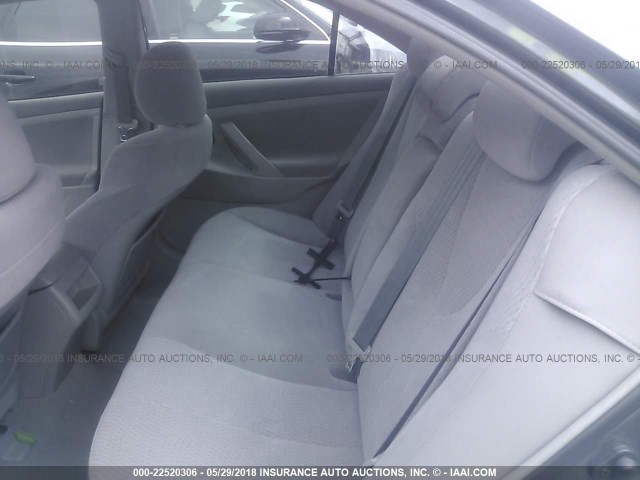 4T1BF3EK2BU639880 - 2011 TOYOTA CAMRY SE/LE/XLE 灰色 照片 8