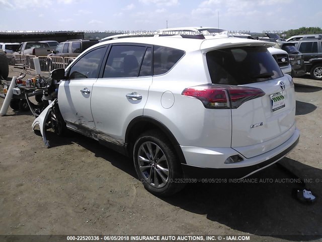 JTMYFREV7JJ738769 - 2018 TOYOTA RAV4 LIMITED/PLATINUM WHITE photo 3