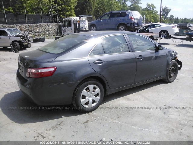 4T1BE46K69U346890 - 2009 TOYOTA CAMRY SE/LE/XLE GRAY photo 4
