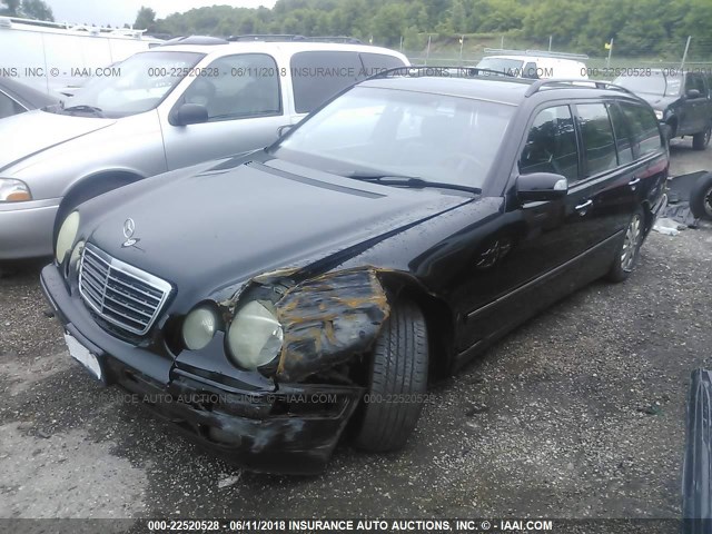 WDBJH82J61X043685 - 2001 MERCEDES-BENZ E 320 4MATIC BLACK photo 2