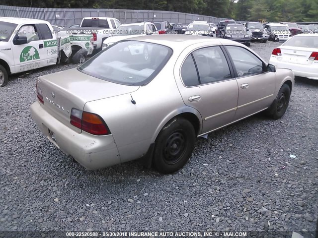 JN1CA21DXST070150 - 1995 NISSAN MAXIMA GLE/GXE/SE GOLD photo 4