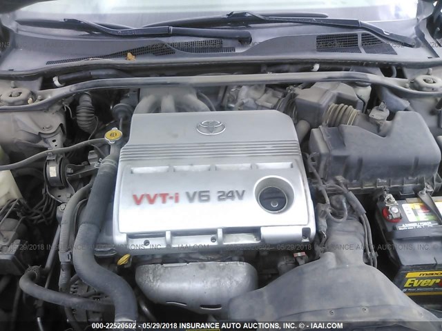 4T1BF30K95U599180 - 2005 TOYOTA CAMRY LE/XLE/SE ნაცრისფერი ფოტო 10