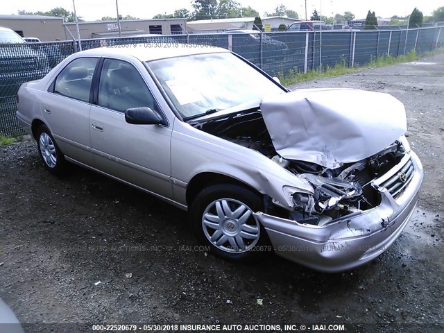 4T1BG22K81U054229 - 2001 TOYOTA CAMRY CE/LE/XLE GOLD photo 1
