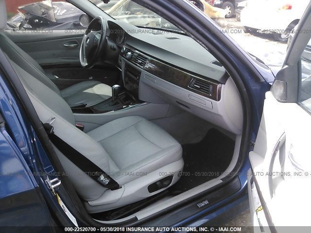 WBAVB17536NK37212 - 2006 BMW 325 I AUTOMATIC BLUE photo 5