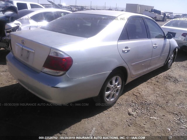 4T1BF30K45U093837 - 2005 TOYOTA CAMRY LE/XLE/SE Gümüş foto 4