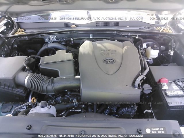 3TMAZ5CN6HM050912 - 2017 TOYOTA TACOMA DBL CAB/SR5/TRD SPORT/OR SILVER photo 10