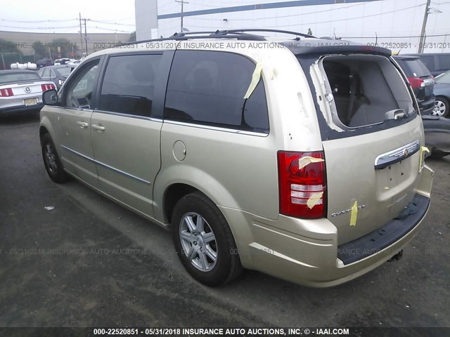 2A4RR5D1XAR217537 - 2010 CHRYSLER TOWN & COUNTRY TOURING BEIGE photo 3