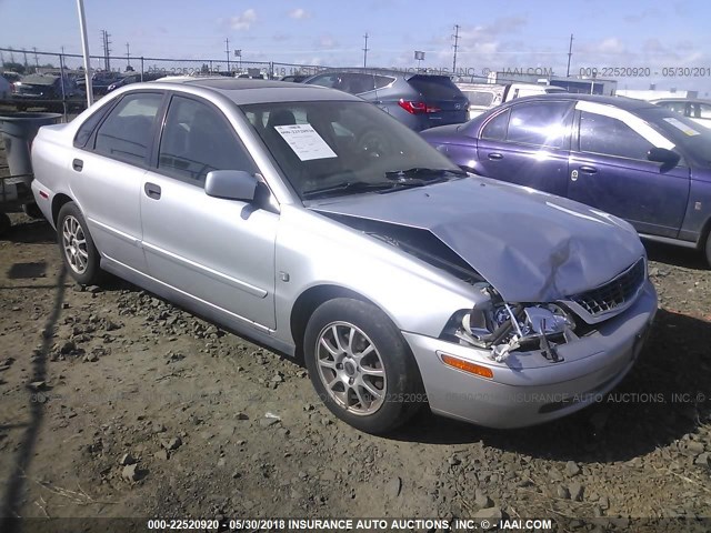 YV1VS27544F079523 - 2004 VOLVO S40 1.9T SILVER photo 1