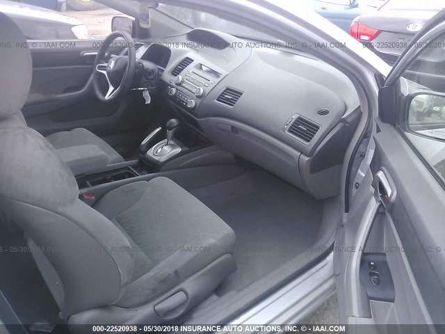 2HGFG1B6XAH538474 - 2010 HONDA CIVIC LX Gümüş foto 5