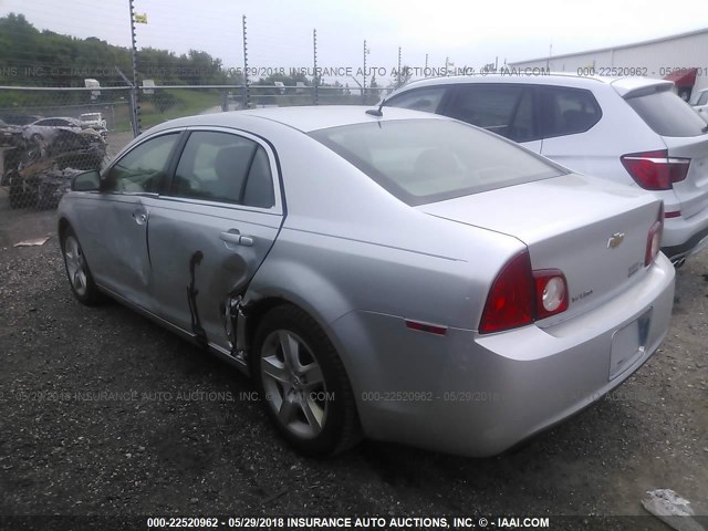 1G1ZG57B394176725 - 2009 CHEVROLET MALIBU LS 银色 照片 3