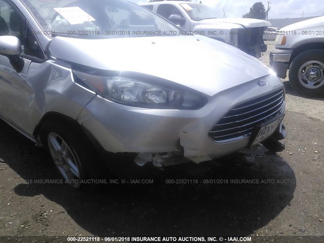 3FADP4BJ9HM144364 - 2017 FORD FIESTA SE SILVER photo 6