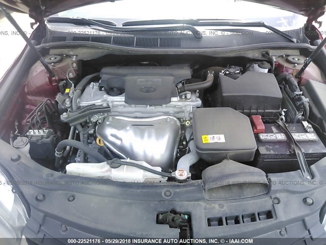 4T1BF1FK9HU738546 - 2017 TOYOTA CAMRY LE/XLE/SE/XSE MAROON photo 10