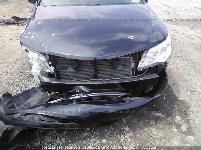 4T1BF1FK7DU279981 - 2013 TOYOTA CAMRY L/SE/LE/XLE 黑色 照片 6