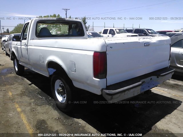 1FTHF25H5TLB25137 - 1996 FORD F250 WHITE photo 3