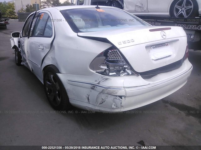 WDBUF70JX3A384853 - 2003 MERCEDES-BENZ E 500 WHITE photo 3