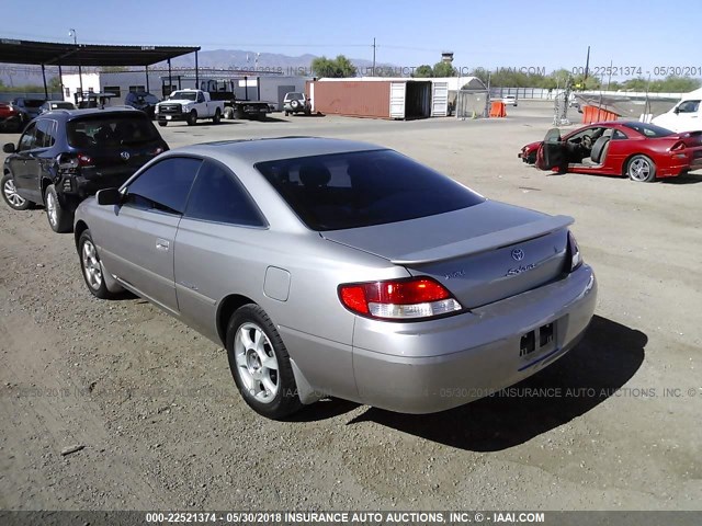 2T1CF28PXXC245526 - 1999 TOYOTA CAMRY SOLARA SE/SLE SILVER photo 3