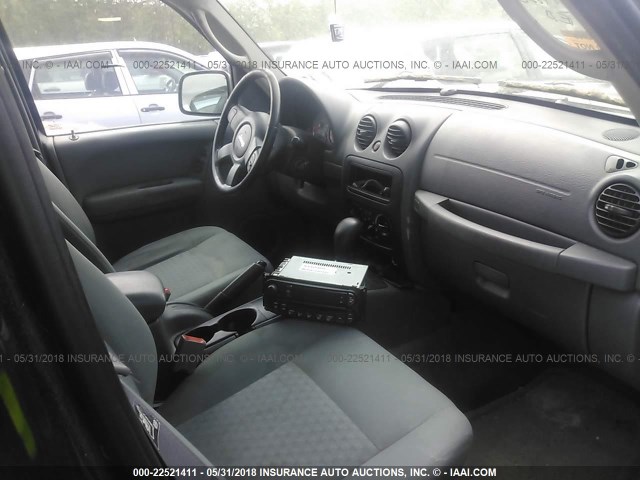 1J4GL48K15W592011 - 2005 JEEP LIBERTY SPORT 黑色 照片 5