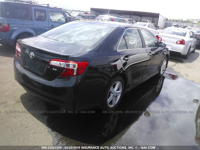 4T1BF1FK1EU415541 - 2014 TOYOTA CAMRY L/SE/LE/XLE 黑色 照片 4