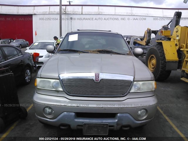 5LMFU28A6YLJ16863 - 2000 LINCOLN NAVIGATOR TAN photo 6
