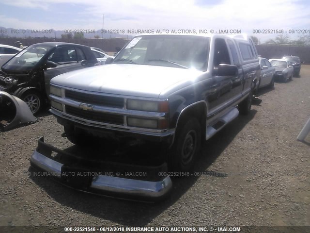 1GCEK19K1SE233322 - 1995 CHEVROLET GMT-400 K1500 SILVER photo 2