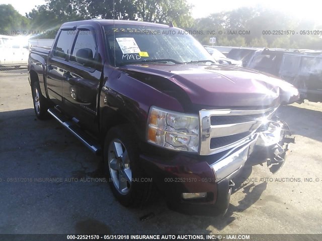 2GCEK13M471546481 - 2007 CHEVROLET SILVERADO K1500 CREW CAB MAROON photo 1