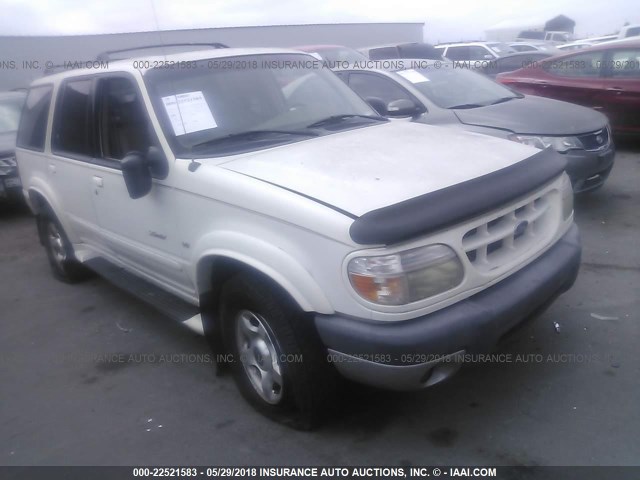 1FMDU85P8YZC33881 - 2000 FORD EXPLORER LIMITED 白色 照片 1