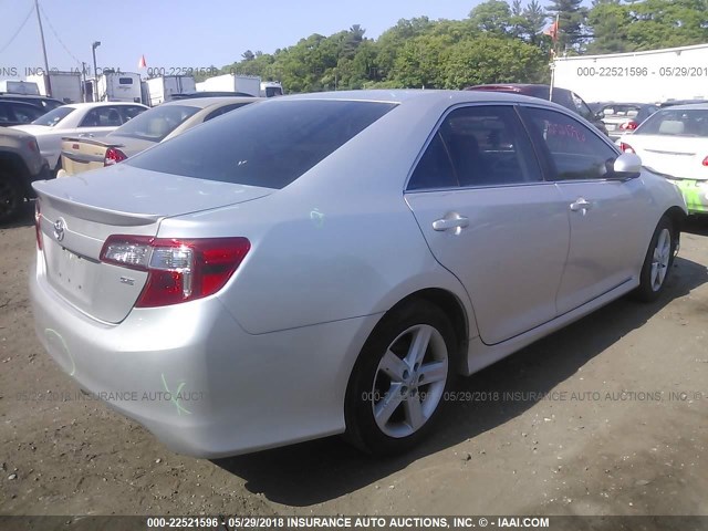 4T1BF1FK3CU132877 - 2012 TOYOTA CAMRY SE/LE/XLE SILVER photo 4