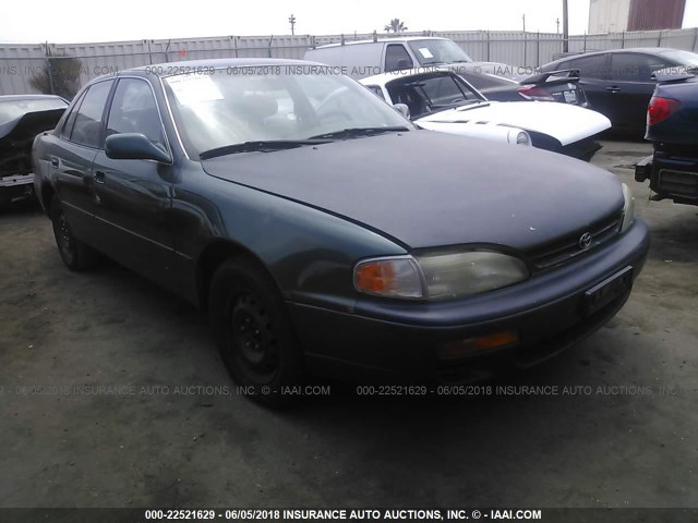 JT2BG12K2T0392386 - 1996 TOYOTA CAMRY DX/LE/XLE GREEN photo 1