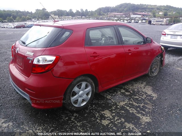 2T1KE40E39C013177 - 2009 TOYOTA COROLLA MATRIX S RED photo 4