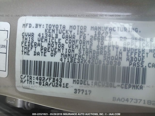 4T1BE32K42U013030 - 2002 TOYOTA CAMRY LE/XLE/SE ოქროსფერი ფოტო 9