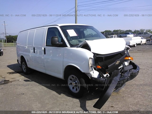 1GCSGAFX8E1112061 - 2014 CHEVROLET EXPRESS G1500  WHITE photo 1