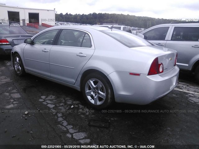 1G1ZA5EU9BF169715 - 2011 CHEVROLET MALIBU LS 银色 照片 3