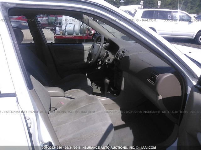 1NXBR12E9YZ309883 - 2000 TOYOTA COROLLA VE/CE/LE 白色 照片 5
