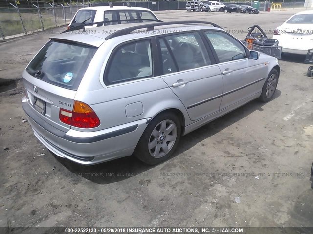 WBAEN33485PC13851 - 2005 BMW 325 IT SILVER photo 4