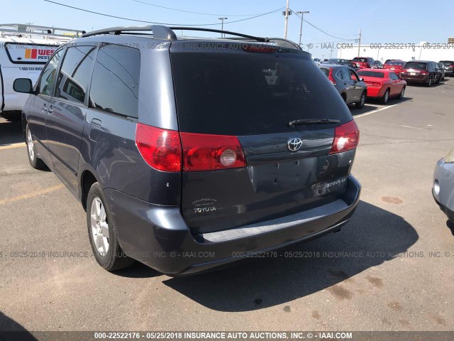 5TDZA23CX6S555954 - 2006 TOYOTA SIENNA CE/LE BLUE photo 3