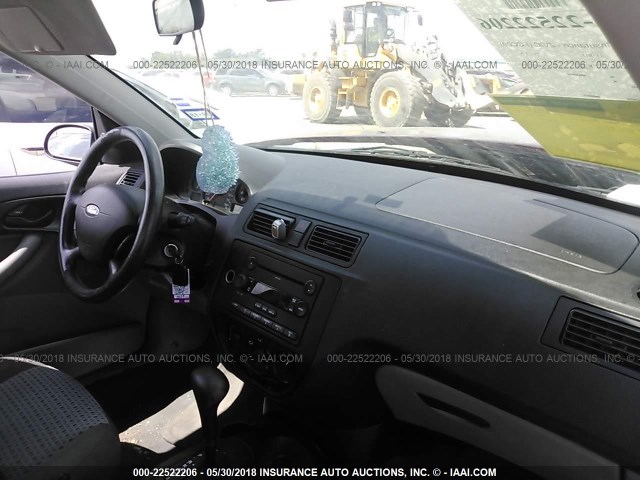 1FAHP34N37W204424 - 2007 FORD FOCUS ZX4/S/SE/SES 红色 照片 5