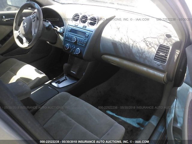 1N4BL21E48N414876 - 2008 NISSAN ALTIMA 3.5SE/3.5SL GRAY photo 5