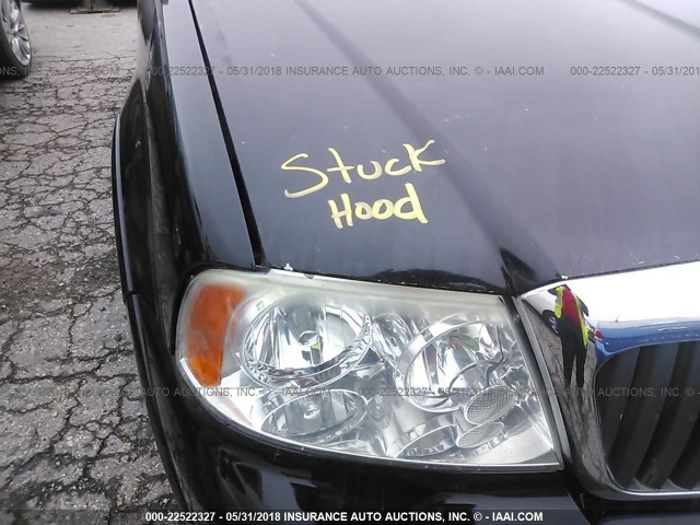 5LMFU28R83LJ15728 - 2003 LINCOLN NAVIGATOR BLACK photo 10