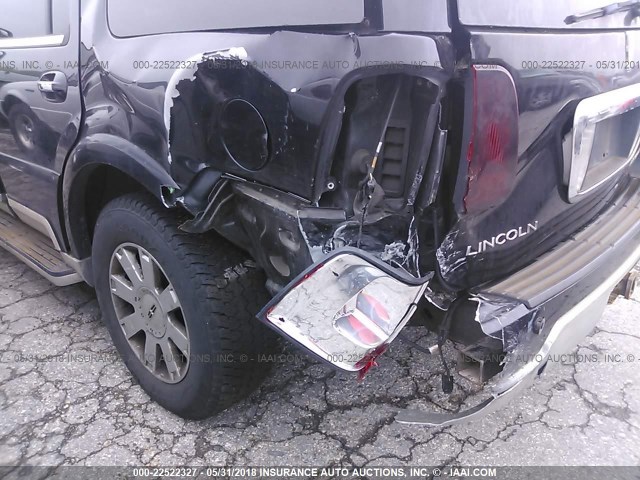 5LMFU28R83LJ15728 - 2003 LINCOLN NAVIGATOR BLACK photo 6