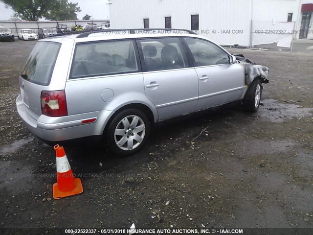 WVWWH63BX1E248862 - 2001 VOLKSWAGEN PASSAT GLX 银色 照片 4