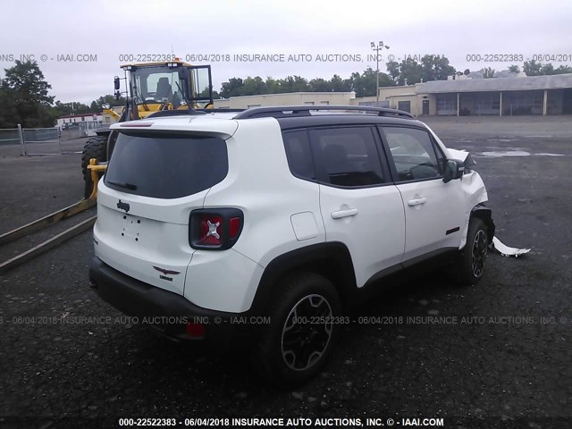 ZACCJBCB5HPG34025 - 2017 JEEP RENEGADE TRAILHAWK WHITE photo 4