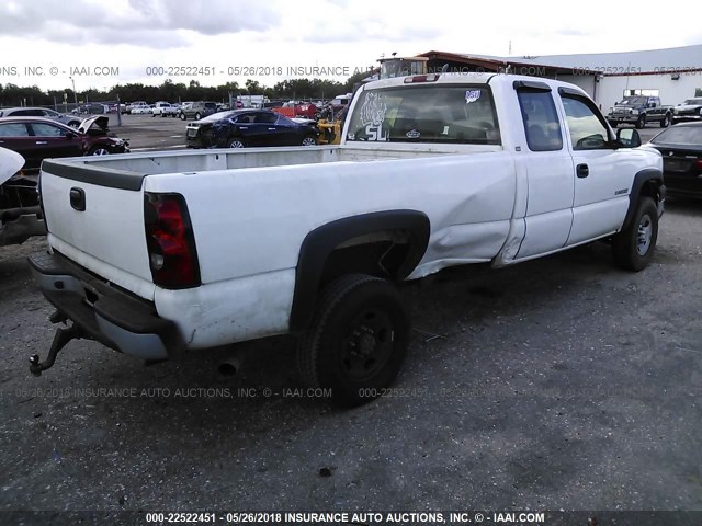 1GCHC29U83E327412 - 2003 CHEVROLET SILVERADO C2500 HEAVY DUTY WHITE photo 4