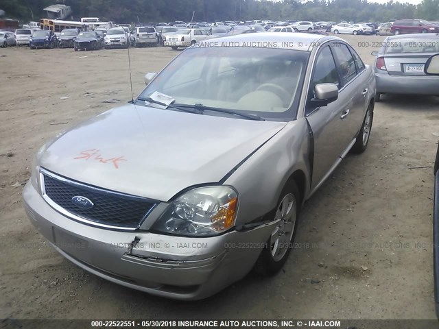 1FAFP24156G167853 - 2006 FORD FIVE HUNDRED SEL GRAY photo 2