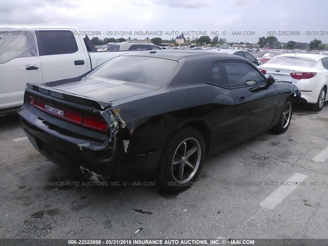 2B3CJ4DV0AH289788 - 2010 DODGE CHALLENGER SE BLACK photo 4