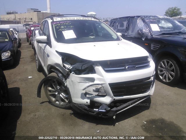 1FMCU9H90DUB12073 - 2013 FORD ESCAPE SEL WHITE photo 6