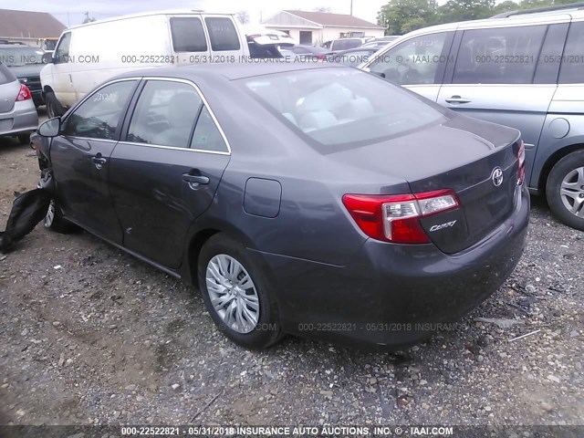 4T4BF1FK4CR218298 - 2012 TOYOTA CAMRY SE/LE/XLE 灰色 照片 3