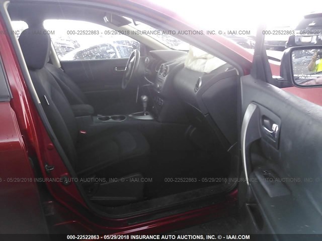 JN8AS5MT1DW021446 - 2013 NISSAN ROGUE S/SV RED photo 5