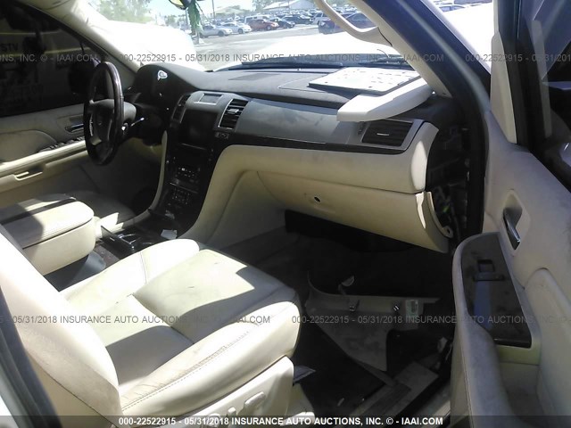 1GYFK63857R187227 - 2007 CADILLAC ESCALADE LUXURY 白色 照片 5