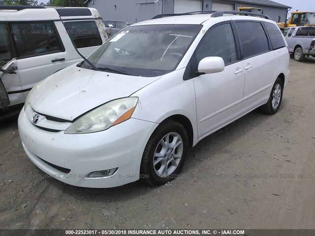 5TDZA22C86S526003 - 2006 TOYOTA SIENNA XLE/XLE LIMITED WHITE photo 2